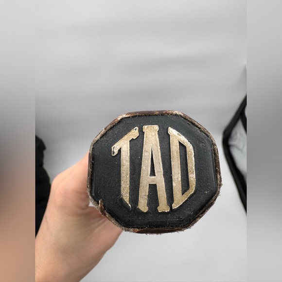 TAD Davis Victor Classic Wood Tennis Racquet w/ Cover - Picture 2 of 5